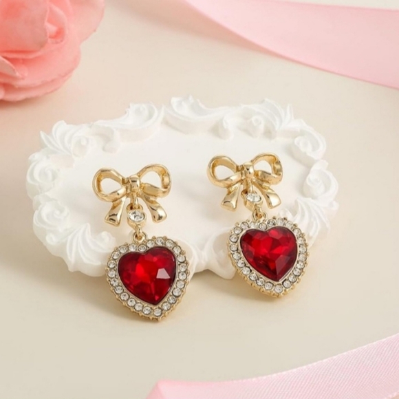 Charter Club Holiday Lane Heart Earrings Valentine Prom Wedding - Picture 8 of 9